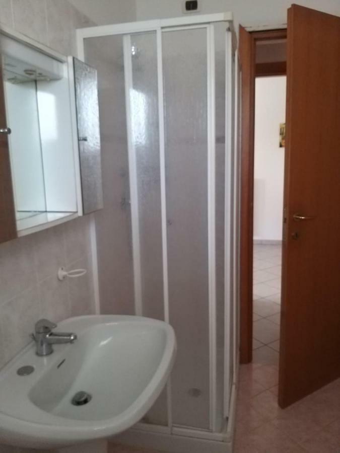 Apartamento Stella 1 Roseto Degli Abruzzi Exterior foto