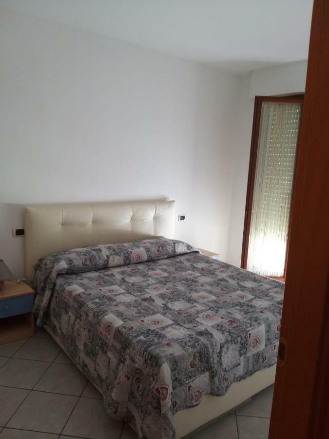 Apartamento Stella 1 Roseto Degli Abruzzi Exterior foto