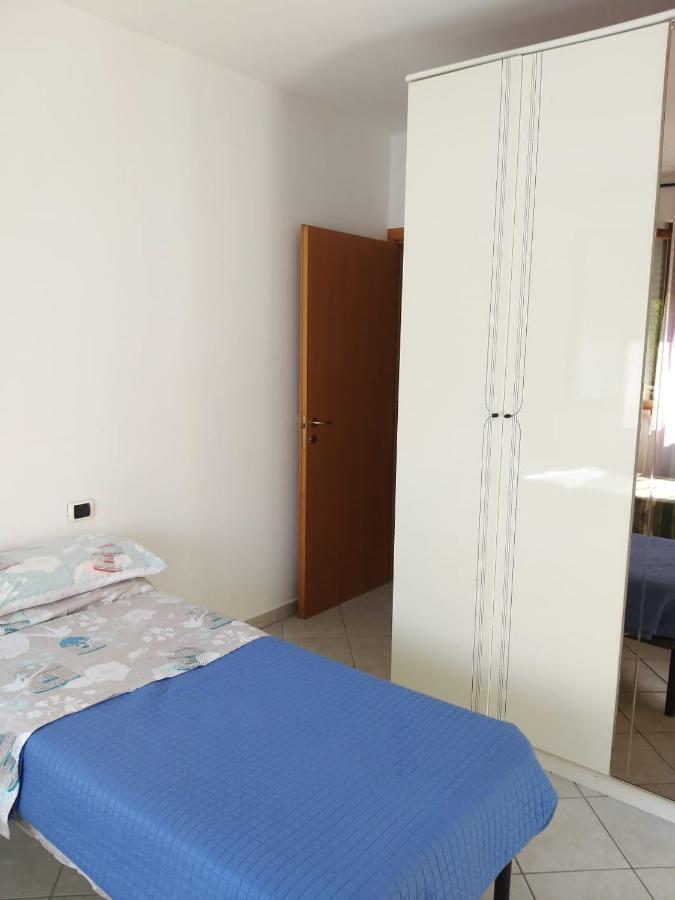 Apartamento Stella 1 Roseto Degli Abruzzi Exterior foto